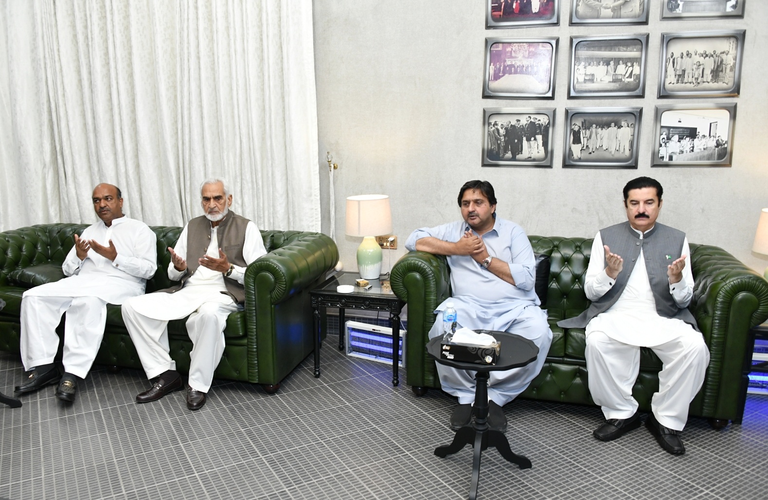 Faisal Karim Kundi visited the residence of Speaker Punjab Assembly Malik Muhammad Ahmad Khan and offer condolence over the demise of his sister.