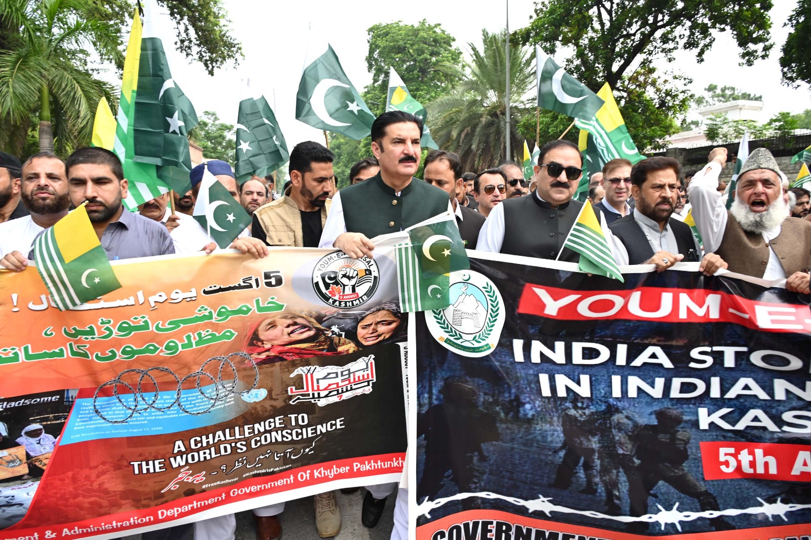 Kundi leads Youm-e-Istehsal-e-Kashmir rally, highlighting continued support for Kashmiris.