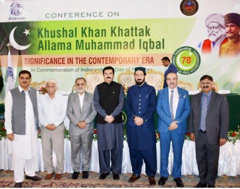 Governor Khyber Pakhtunkhwa Faisal Karim Kundi in a group photo with the speakers of the conference titled Thoughts of Khushal Khan Khattak and Allama Iqbal and significance in the contemporary Era, organised by the Muslim Institute at Governor House.
