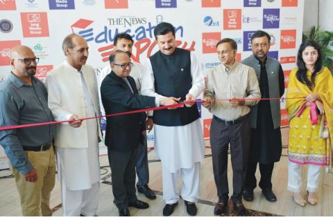 Governor Khyber Pakhtunkhwa Faisal Karim Kundi inaugurates The News Education Expo-24 in Peshawar and visits multiple stalls and education corners in the Expo.